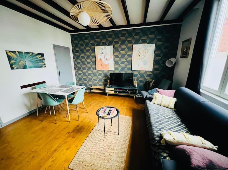 Apt Des Artistes, 3 Min A Pied Gare Et Centre Valenciennes Eksteriør bilde