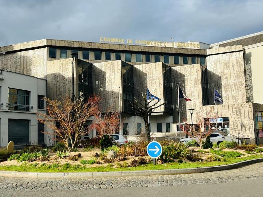 Apt Des Artistes, 3 Min A Pied Gare Et Centre Valenciennes Eksteriør bilde